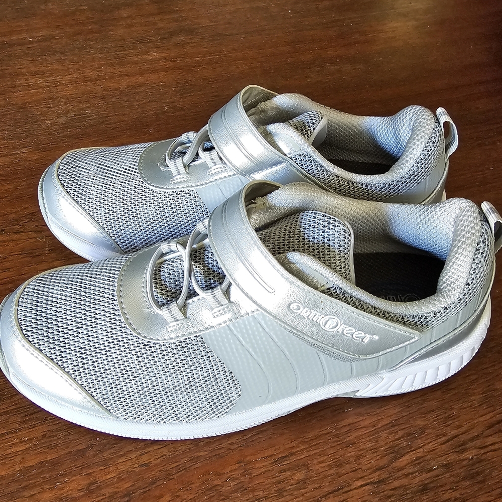 NWOT Orthofeet Women's Casual Joelle Mesh Sneakers 8